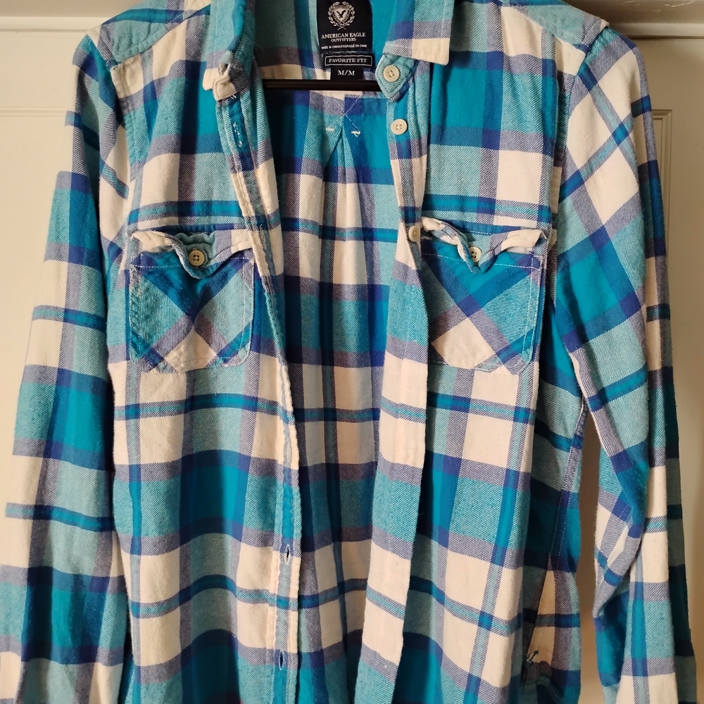American Eagle Blue & White Plaid Flannel Shirt